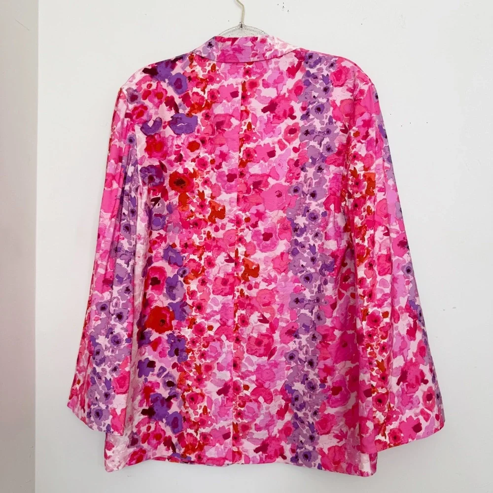 Pink floral blazer - Picture 10 of 15